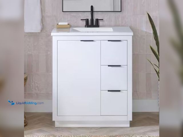 Lot 49-2025344 - Glacier Bay Harlock 31 in. Single Sink Freestanding Bathroom Vanity in White (Assembled), Model # AZ...