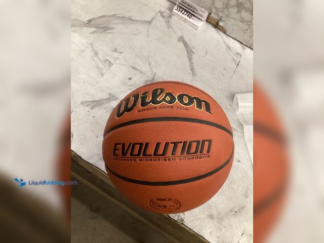 Lot 49-5542727 - Wilsons Evolution Basketball Unused