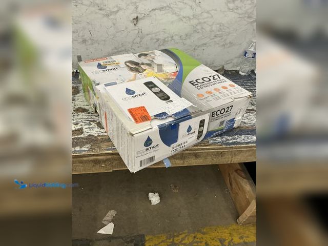 Lot 49-5581744 - EcoSmart ECO 27 Tankless Electric Water Heater 27 kW 240 V. Model # ECO 27. USED. UNABLE TO TEST