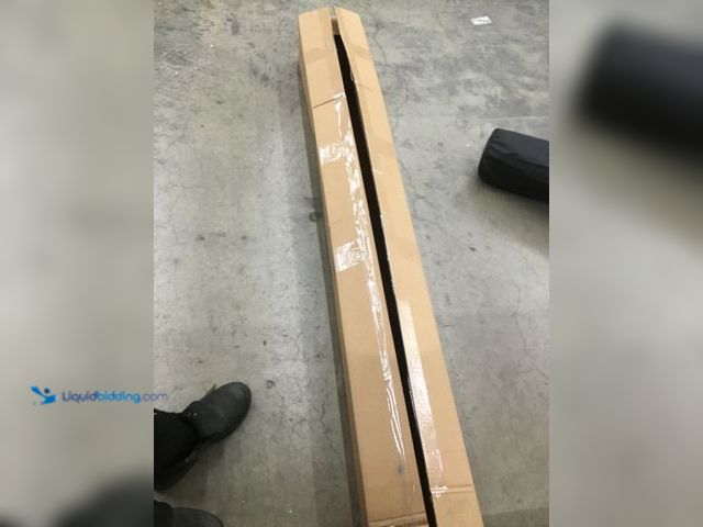 Lot 49-3536617 - GXMMAT Large Exercise Mat 6'x8'x7mm Item is unused