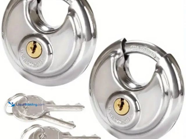 LiquidBidding - Lot 49-1805171 - New 2 Discus Locks Stainless Steel ...