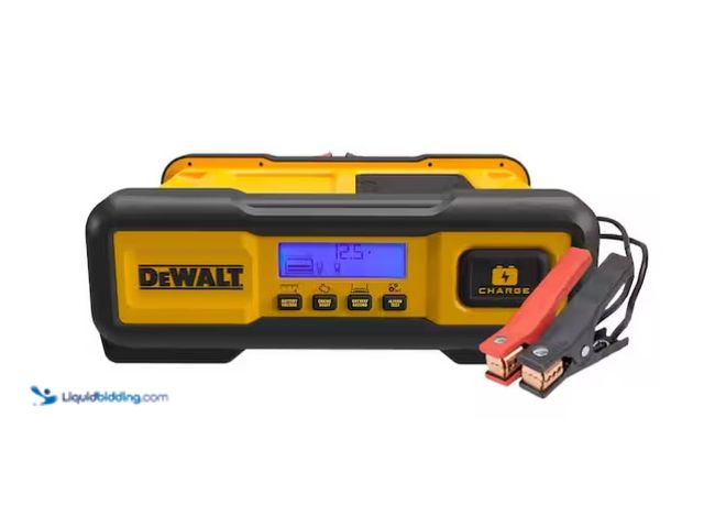 Lot 49-1575601 - DEWALT 100-Amp Battery Charger/Maintainer, Model # DXAEC100, Slightly use, Powers on  Ref#AHDSB0205