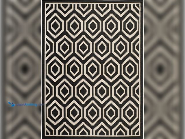 Lot 49-5437762 - SAFAVIEH Courtyard Collection Area Rug - 9' x 12', Black & Beige, Non-Shedding & Easy Care, Indoor/O...