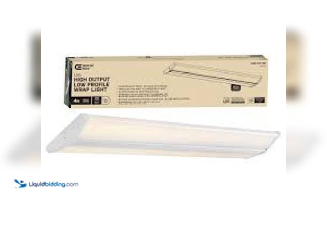 Lot 49-5407135 - Commercial Electric 1-Pack 4 ft. 7500 Lumens LED Wraparound Light Fixture 65W 120-277V Bright White ...