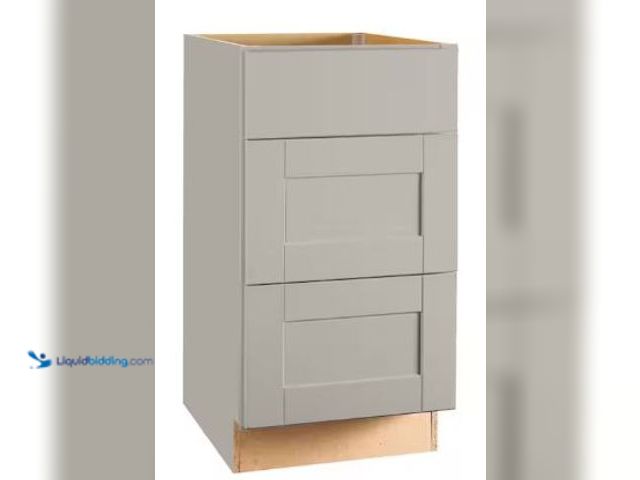 Lot 49-1517054 - Hampton Bay
Shaker 18 in. W x 24 in. D x 34.5 in. H Assembled Drawer Base Kitchen Cabinet in Dove G...