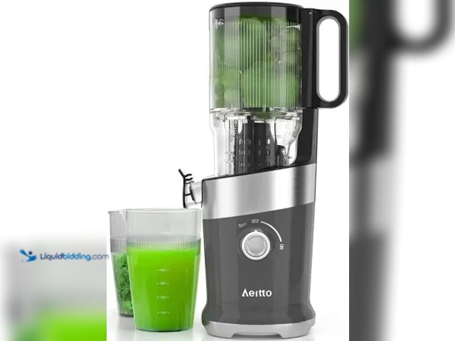 Lot 49-5416288 - Cold Press Juicer, Aeitto Ground Juicer with 5 inch (approx. 12.4 cm)  Used