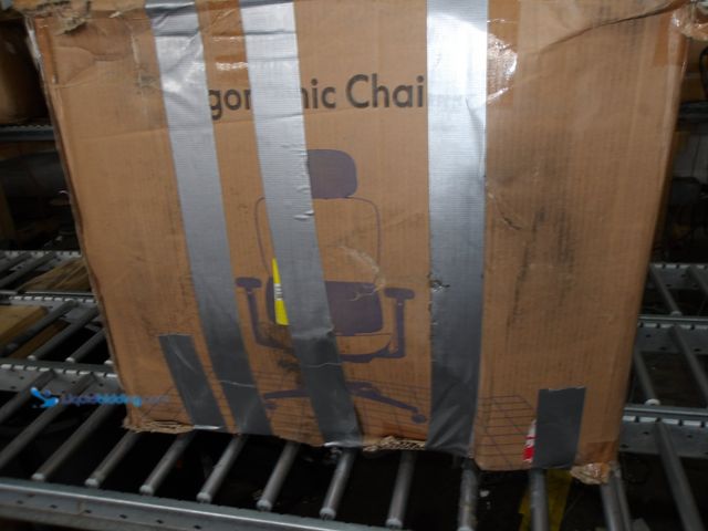 Lot 49-1513915 - Ergonomic Office Chair, Black and White, Unused   Ref#4G-0723