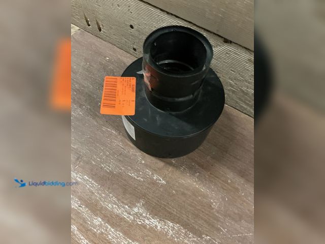 Lot 49-3539496 - DuraVent
PelletVent for Multi-Fuel 3in. To 6in. Diameter Chimney Adapter (scuffs and scratches) Unu...