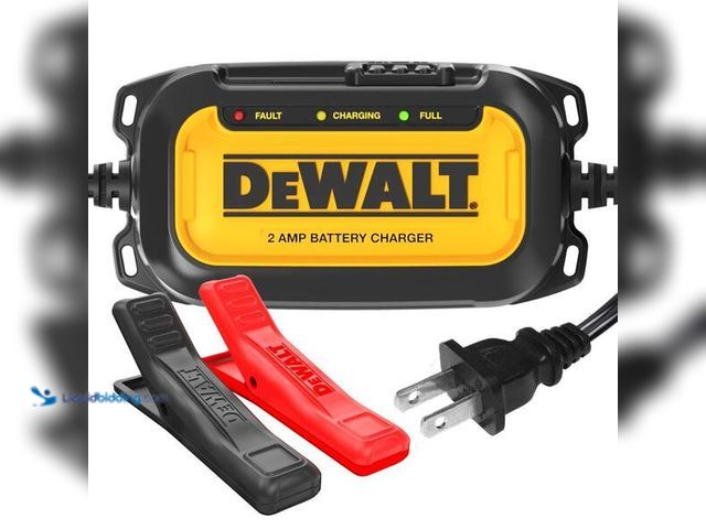 Lot 49-5452365 - DEWALT
Professional 2 Amp Automotive Battery Charger and Maintainer. SKU # 1006295211 Item is used.