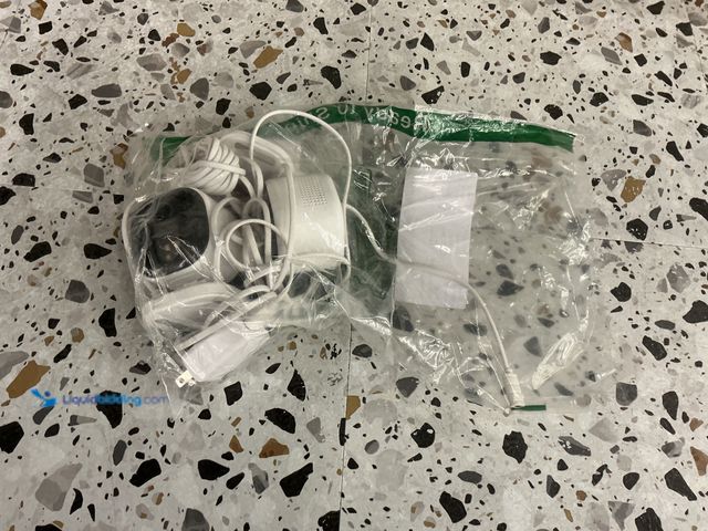 Lot 49-3528895 - QTY 2 - winees Security Cameras Outdoor, Wired 2K Wi-Fi Cameras for Home Security, 2.4G Indoor Camer...