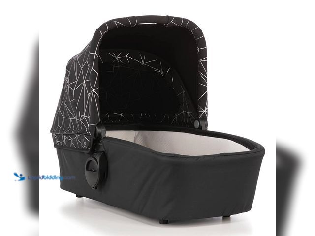 Lot 49-5409719 - Diono Excurze Luxe Carrycot for Newborn Baby, Stroller Bassinet for Baby, Breathable Mattress for Co...