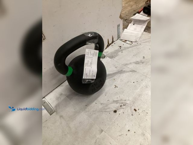 Lot 49-5542829 - 45LB Kettle Ball. Unused, scuffs and scratches