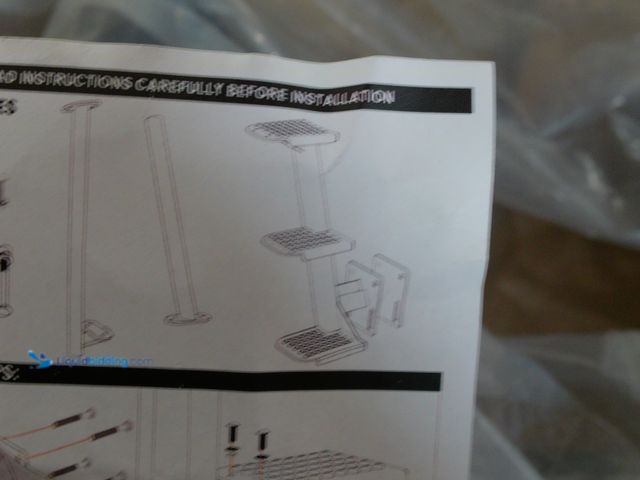 Lot 49-3472695 - Heavy Duty Boat Trailer Steps with Safety Handle, Non-Slip Surface, Universal Fits for Trailers Tong...