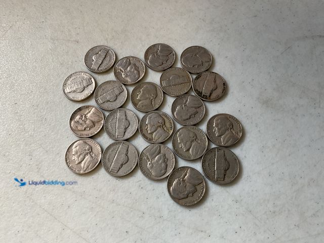 Lot 49-1810349 - 20 VINTAGE JEFFERSON NICKELS VARIOUS YEARS 1940-1960’S