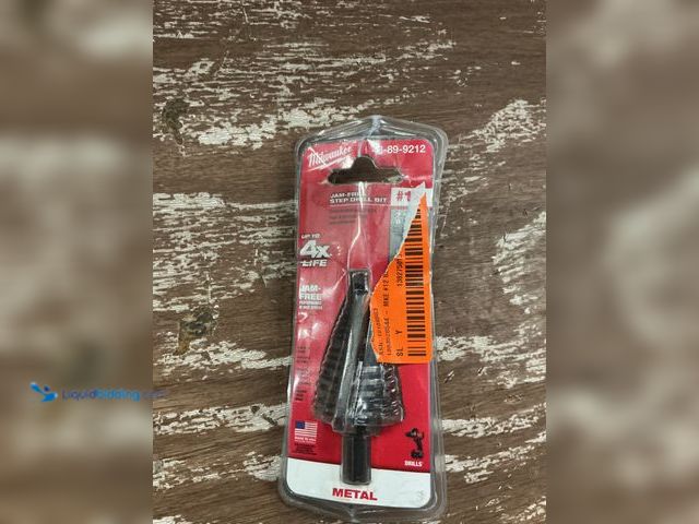 Lot 49-5554146 - Milwaukee 7/8 in. - 1-3/8 in. #12 Black Oxide Step Drill Bit (5-Steps) Model # 48-89-9212 Unused