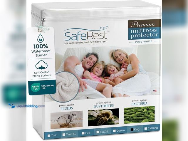 Lot 49-5539619 - SafeRest Waterproof King Size Mattress Protector - Fitted with Stretchable Pockets - Machine Washabl...