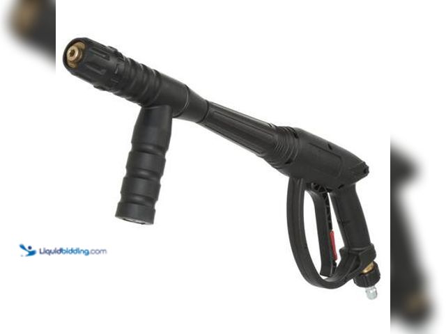 Lot 49-5544462 - DEWALT Spray Gun with Side Assist Handle, M22 Connections for Cold Water 4500 PSI Pressure Washer, Q...