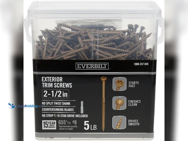 Lot 49-5414331 - Everbilt #8 x 2-1/2 in. Star Drive Trim Head Exterior Wood Screws 5 lbs.-Box (655-Piece), Model#1006...