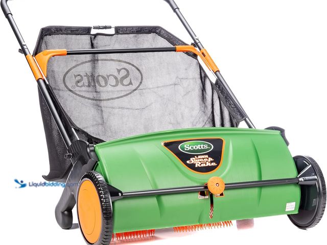 Lot 49-3564919 - Scotts Outdoor Power Tools LSW70026S 26-Inch Push Lawn Sweeper, Black/Green. Unused