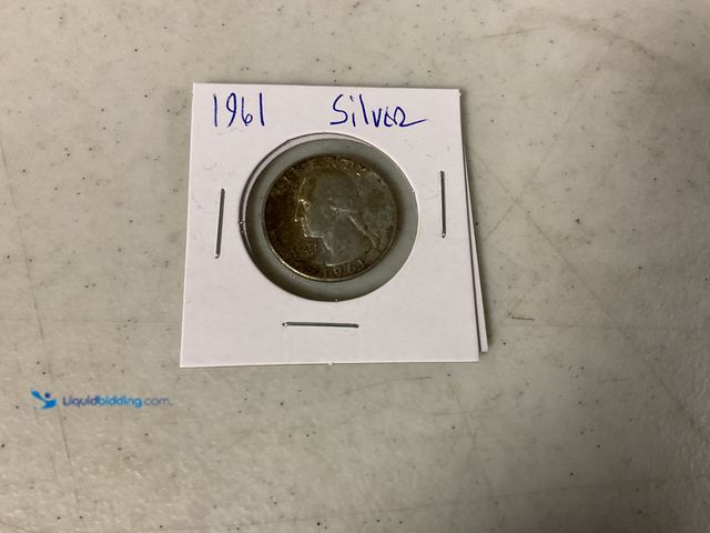 Lot 49-1505693 - 1961 SILVER QUARTER #COINS1211