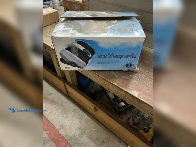 Lot 49-5463458 - Foot and Calf Massager with Heat. Item is Used