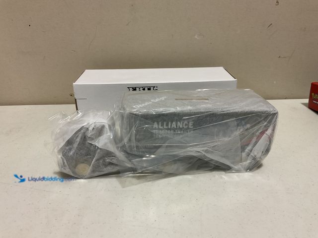 Lot 49-2009175 - Other WOW AN AMAZING DIE-CAST ERTL COLLECTIBLES SEMI TRUCK AND BOX TRAILER BANK #59 ALLIANCE 1 OF 15...