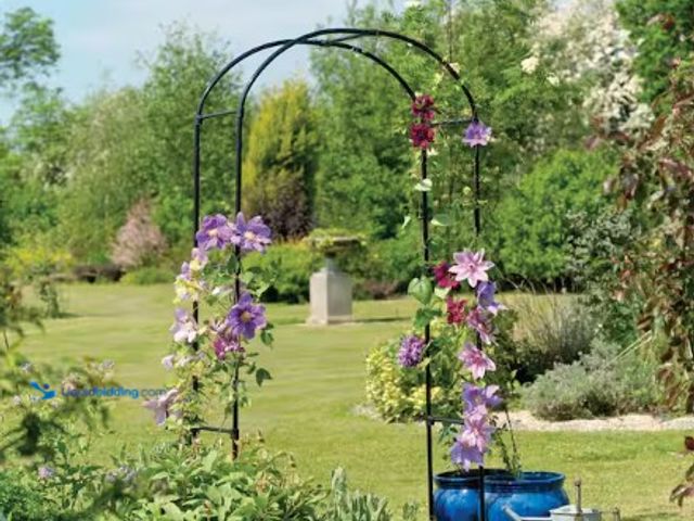 Lot 49-2022328 - Gardman 3 ft. 3 in. W x 6 ft. 3 in. H (Above Ground) x 19 in. D Rose Arch, Model # R350, Unused, Has...