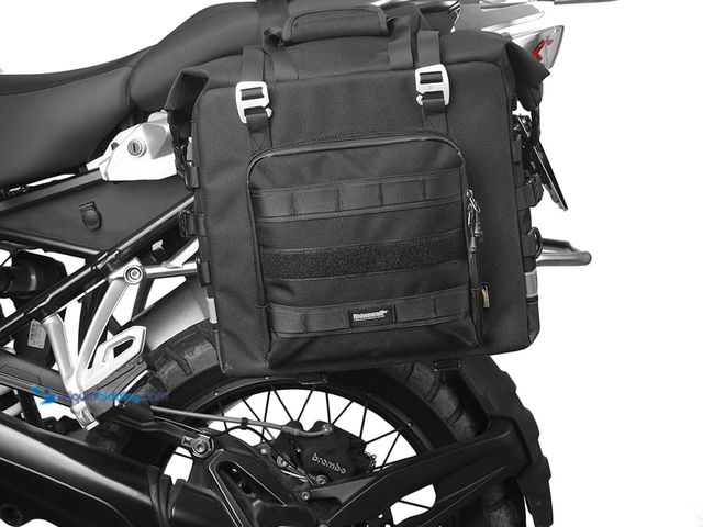 Lot 49-3513464 - Rhinowalk Motorcycle Saddlebag Waterproof Luggage Bag Quick Release Motorcycle Side Bag 25L Fits Mos...
