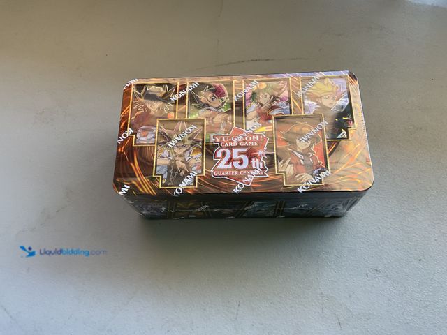 Lot 49-1977922 - Other WOW AN AMAZING FACTORY SEALED KONAMI YU-GI-OH 25TH ANNIVERASRY TIN: DUELING HEROS AN AMAZING S...