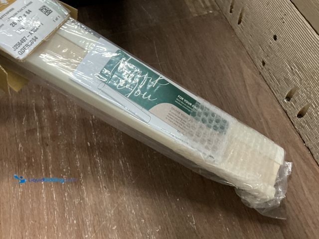 Lot 49-3527320 - Cordless Pleated Shade 26-1/2 x 64 Unused