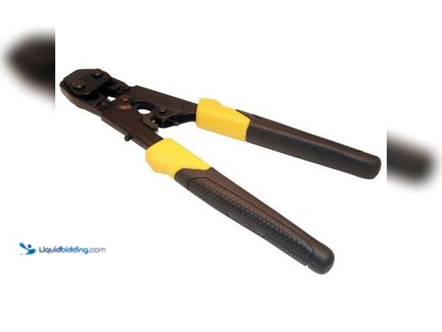 Lot 49-5546650 - Apollo 3/8 in., 1/2 in. and 3/4 in. PEX-B Quick-Cinch Clamp Tool Model # 69PTKG1096 unused