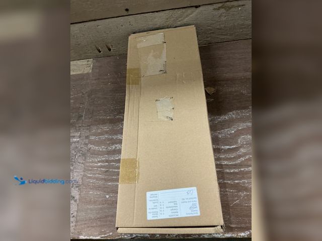 Lot 49-5487607 - shower door hardware kit (gold) unused