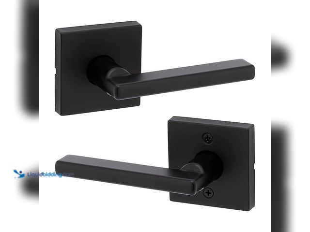 Lot 49-5417914 - Kwikset
Halifax Square Matte Black Hall/Closet Passage Door Handle (UNUSED)