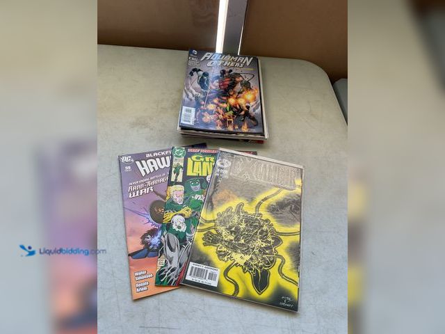 Lot 49-1977809 - Other LOT OF 20 COLLECTIBLE COMIC BOOKS FROMDC, MARVEL AND MORE INCLUDING HAWKGIRL, GREEN LANTERN, E...