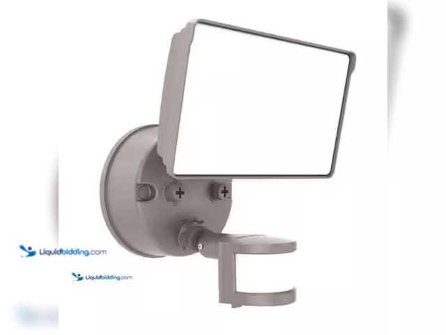 Lot 49-5575056 - HALO 200-Watt Equivalent, 6000 Lumen, Integrated LED, Motion Sensing Large Flood Light, Bronze, Mode...