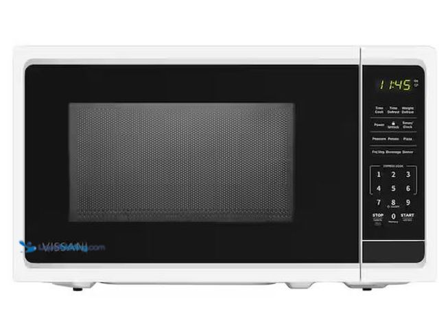 Lot 49-5486683 - Vissani
0.7 cu. ft. 700-Watt Countertop Microwave in White Internet # 332022610
Model # EM720C2KHW...
