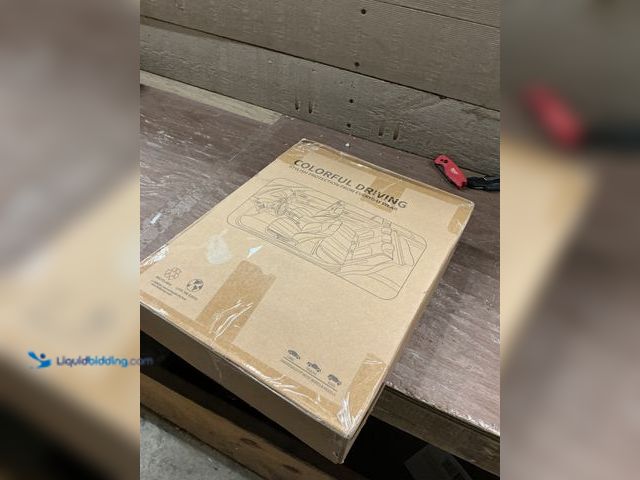 Lot 49-5477919 - Carpass & Seat Cover Set New