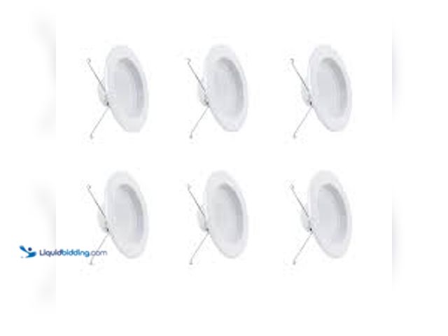 Lot 49-5411979 - Feit Electric 5/6 in. 925 Lumens 2700K Soft White Dimmable Integrated LED Retrofit Recessed Light Ba...