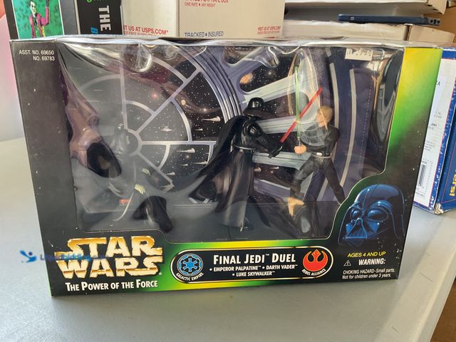 Lot 49-3503554 - Other NEW STAR WARS THE POWER OF THE FORCE FINAL JEDI DUEL 3 PACK ACTION FIGURES SEALED INCLUDING PA...