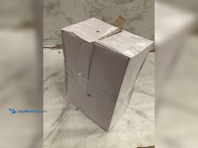 Lot 49-5488010 - Qty 2 Lilac Purple Insulated Tumbler with lid and straw. Unused