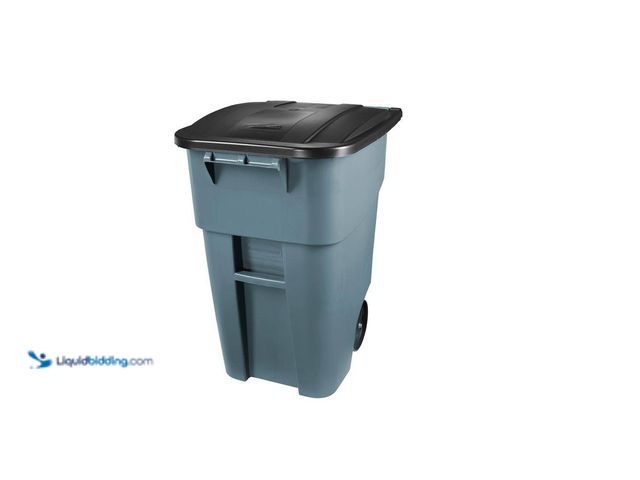 Lot 49-5435469 - Rubbermaid Commercial Products
BRUTE 50 Gal. Grey Rollout Plastic Indoor or Outdoor Trash Can with ...