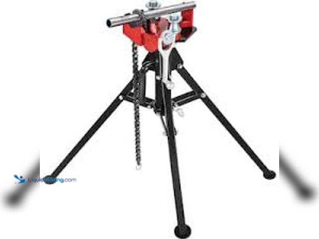 Lot 49-5475684 - SKYSHALO Tripod Pipe Chain Vise, 1/8 in.-5 in. Pipe Capacity, 36.4 in. Length Chain Vise Stand with ...