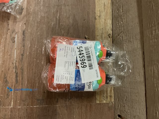 Lot 49-5445969 - (2) Contigo Kids Water Bottle with Redesigned AUTOSPOUT Straw, 14 oz, Unused.