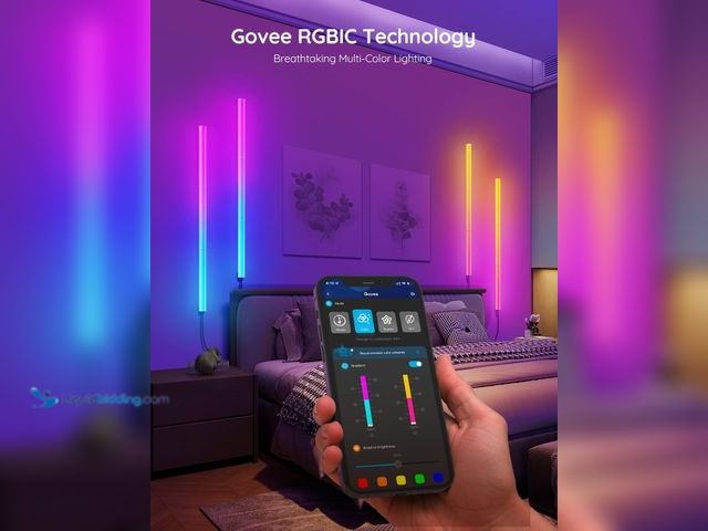 Lot 49-3482629 - Govee Glide Wall Lights, RGBIC LED Light, Smart Gaming Light Compatible with SmartThings, RGB Lights...