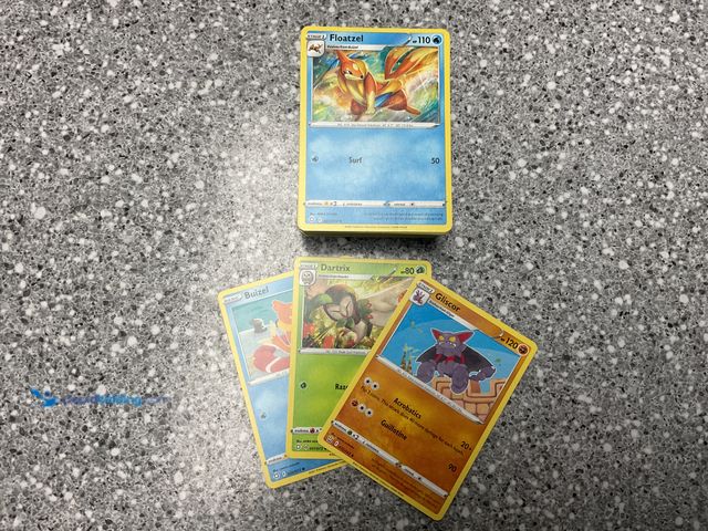 Lot 49-1505201 - AMAZING LOT 80+ COMMON POKEMON CARDS FROM VARIOUS YEARS AND TYPES AMAZING LOT FOR ANY COLLECTOR #COI...