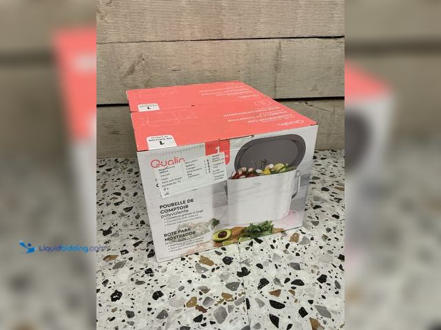 Lot 49-5489182 - QTY 2 - Qualia Multi-Purpose Countertop Compost Bin | 4L / 1 Gal ABS Plastic Slim Shape. Model #8100...