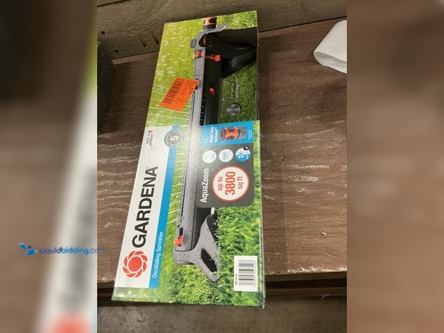 Lot 49-3539475 - Gardena 3800 sq ft Metal Oscillating Sprinkler W/ Aqua Zoom Model 18714-81 (unable to test) Unused