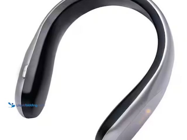 Lot 49-1517510 - HANDY HEATER 450-Watt Silver and Black Electric USB Rechargeable Personal Wearable Neckband Heater, ...