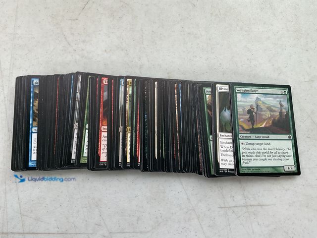 Lot 49-1505806 - COLLECTIBLE 100+ MAGIC THE GATHERING TRADING CARDS VARIOUS YEARS AND TYPES