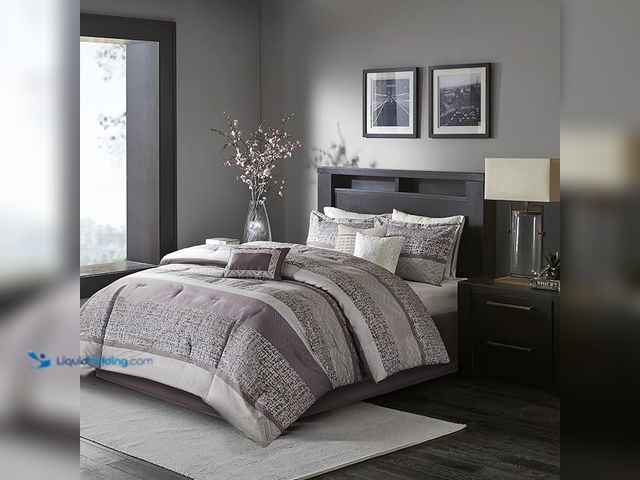 Lot 49-1557285 - Madison Park Cal. King (104"x92") Luxury Comforter Set-Traditional Jacquard Design, All Season Down ...